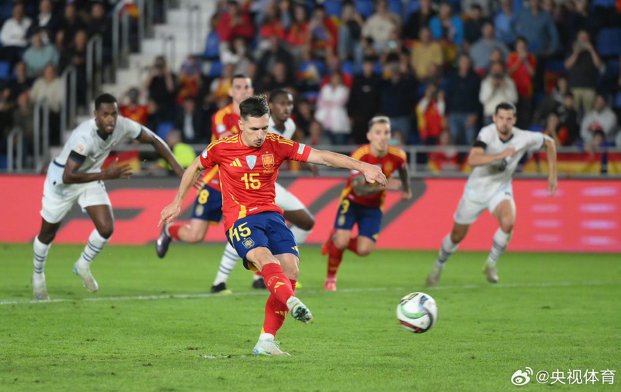 Pinnacle APP-法国擒梅西队,晋级欧锦赛半决赛视频